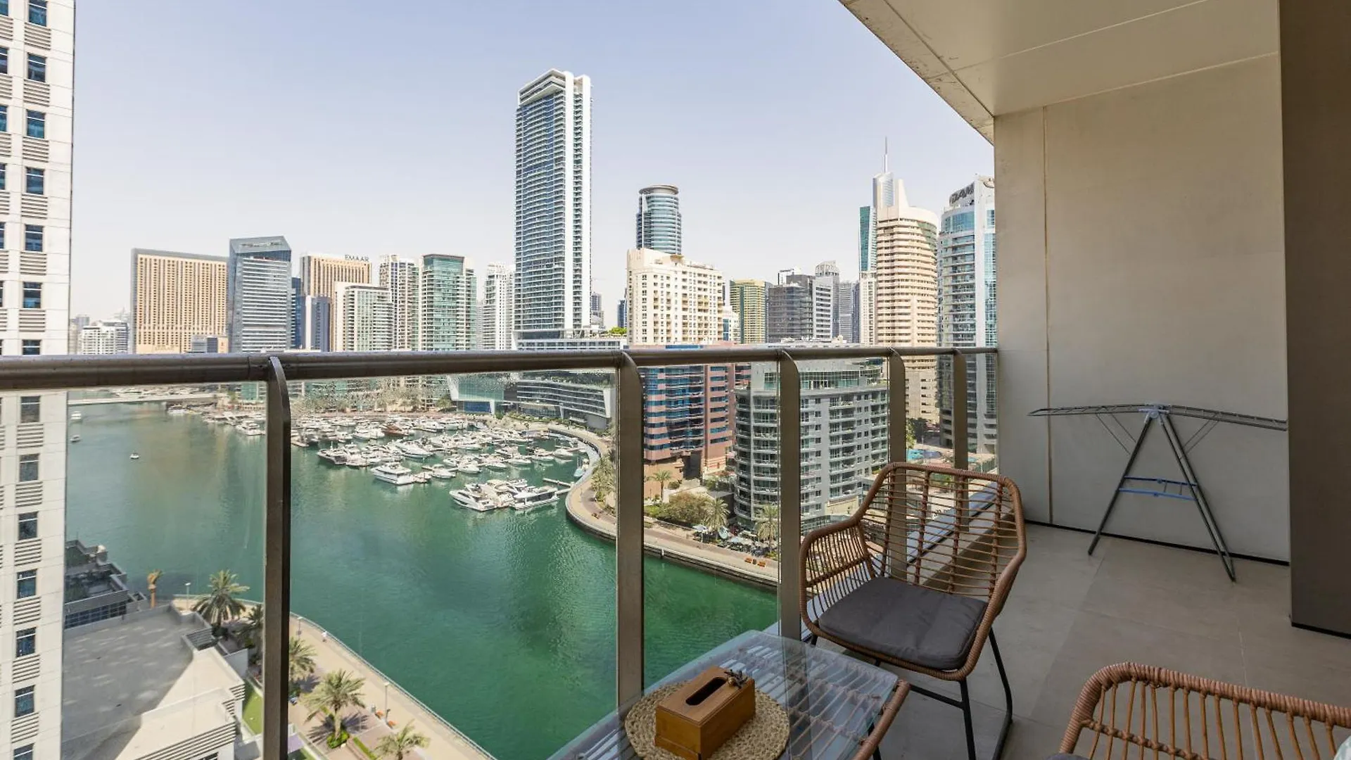 Stunning 1Br With Breathtaking Views Dubai Marina Apartment