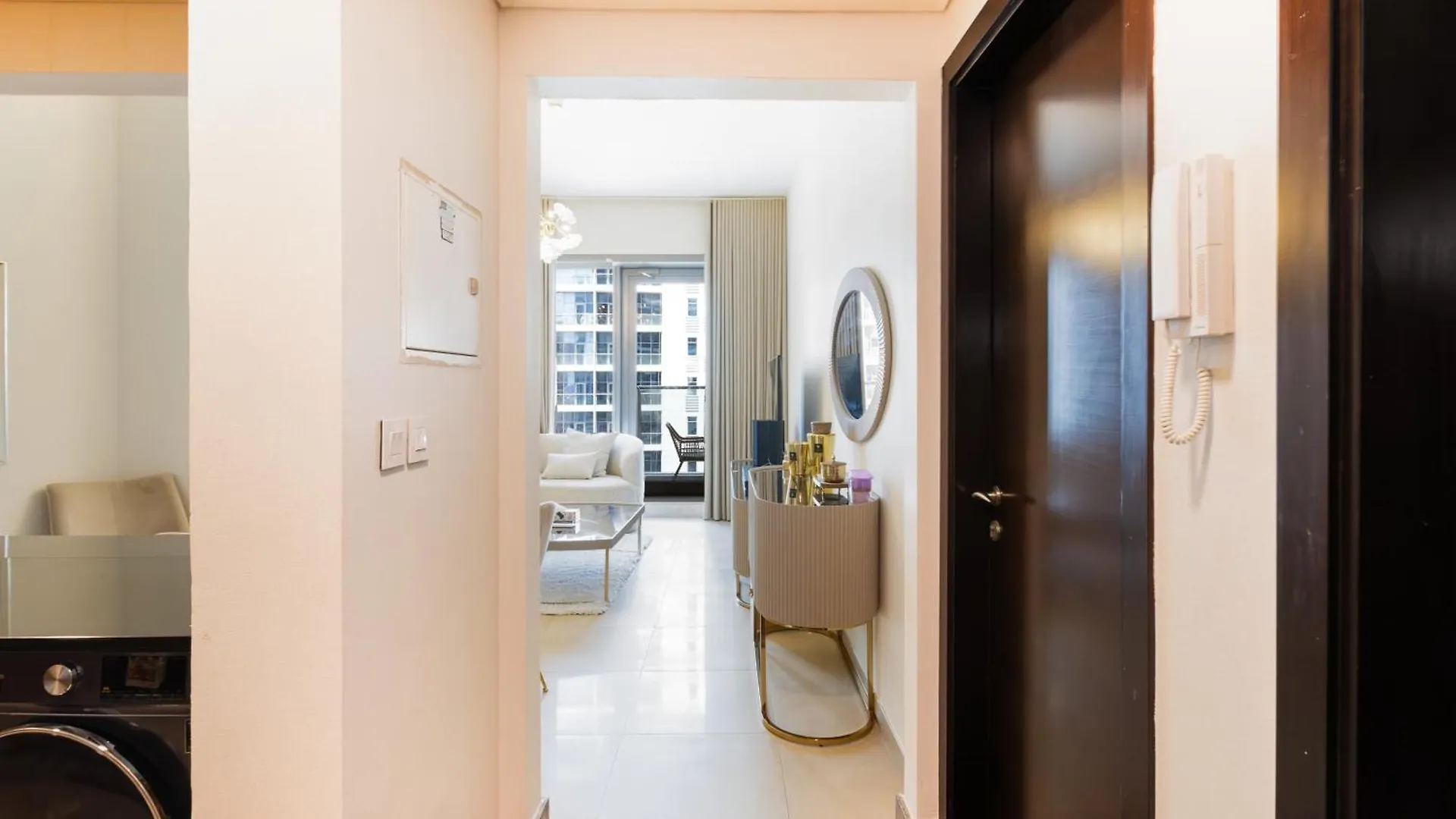 Stunning 1Br With Breathtaking Views Dubai Marina Apartment