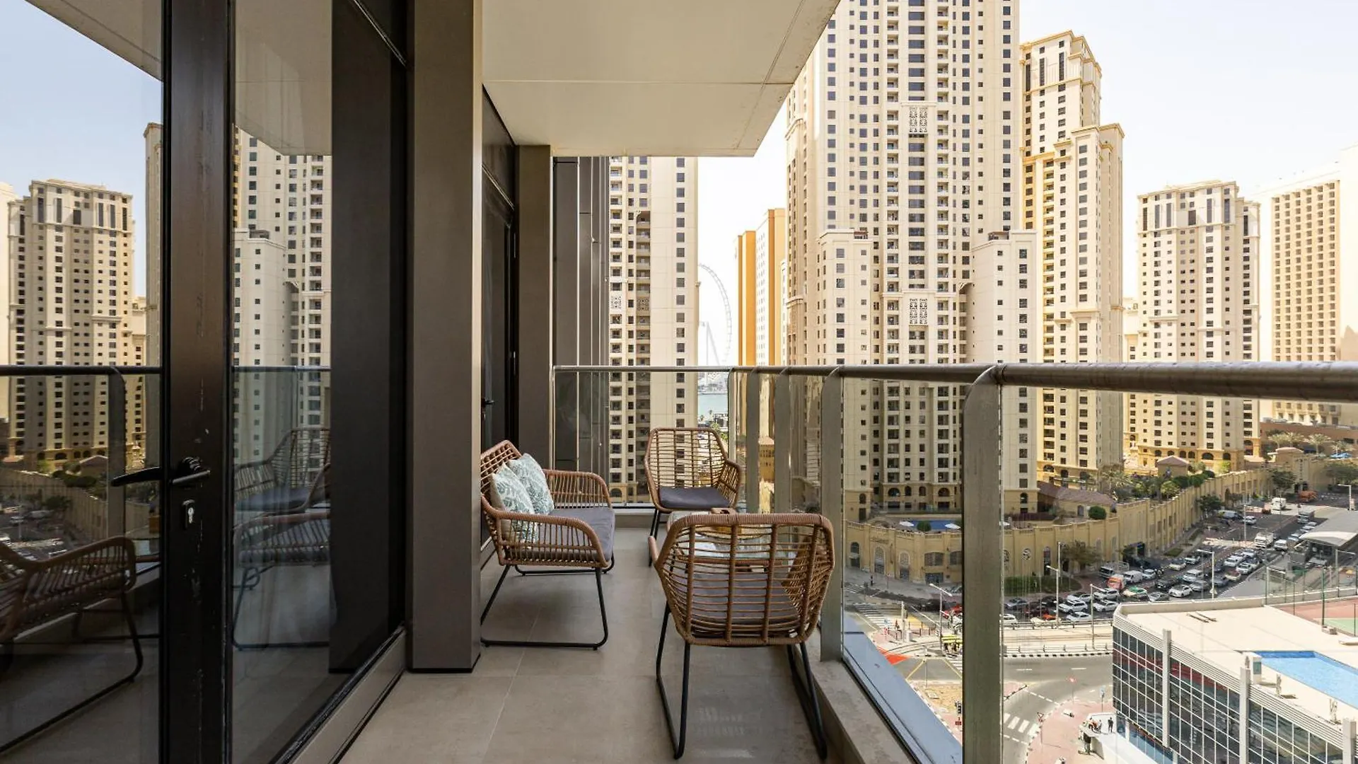 Stunning 1Br With Breathtaking Views Dubai Marina Apartment
